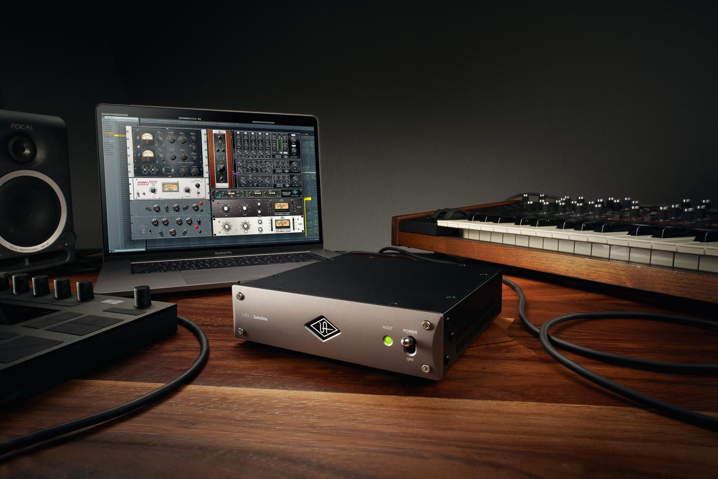 Universal Audio - UAD-2 Satellite Thunderbolt 3